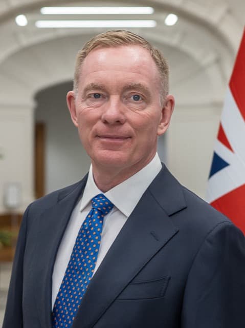 Chris Bryant — portrait